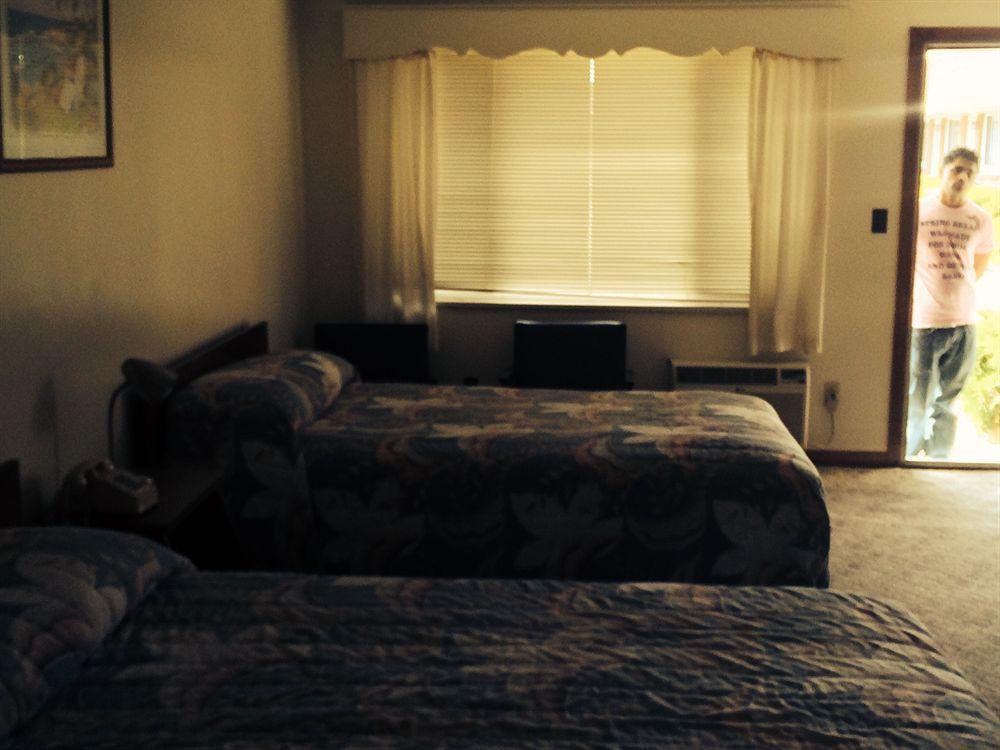 Plaza Inn Peabody Esterno foto