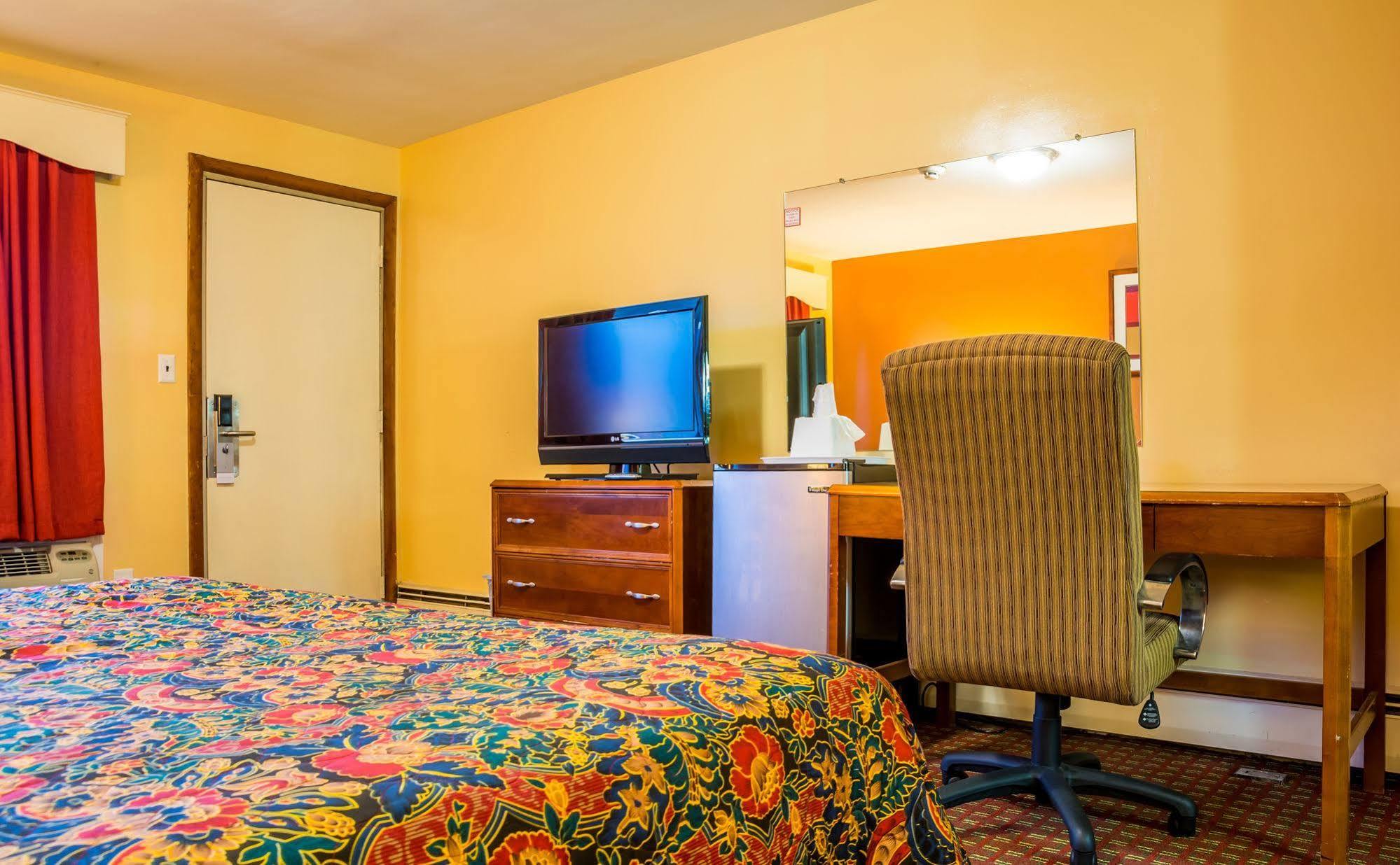 Plaza Inn Peabody Esterno foto